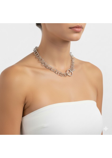 Zarif Halka Zincir Tasarımlı Gümüş Kaplama Modern Kadın Kolye – Büyük Halka Detaylı Şık Takı