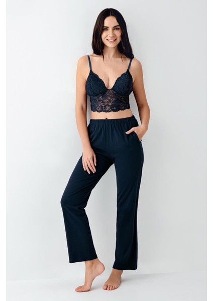 Kadın Lacivert 3'lü Pijama Takım, Düz Alt Pijama Desenli Sabahlık ve Bralet Takım %50 Pamuk %50 Modal modelleri