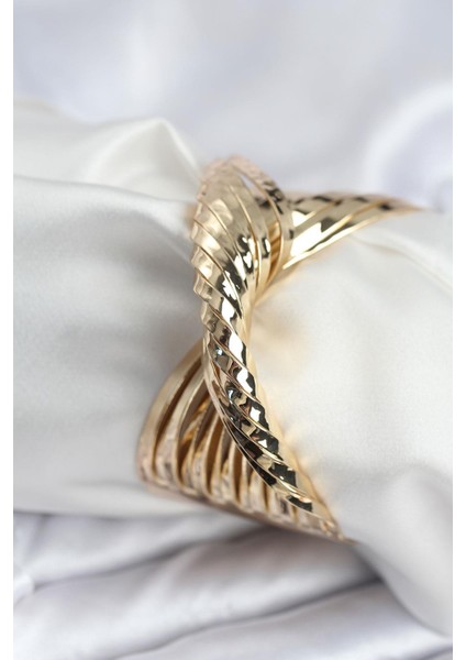 Pirinç Gold Renk Kıvrımlı Yarım Kelepçe Bileklik - PRT3500EB08952