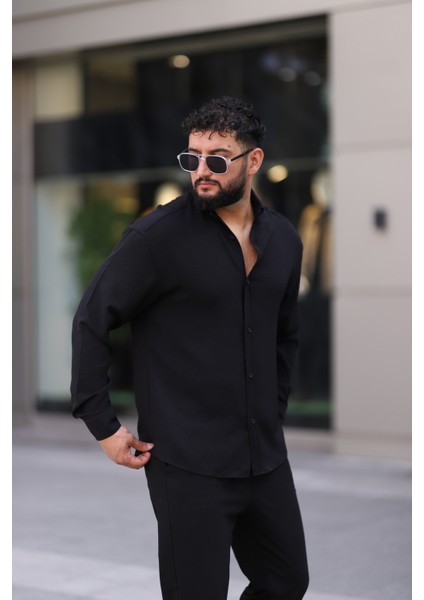 Ayrobin Uzun Kollu Siyah Renk Yarım Oversize Erkek Gömlek modelleri
