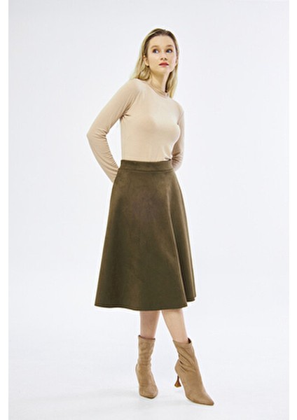 Midi Boy Kloş Etek Kadın Süet Kumaşla Rahat Kullanım İçin Tasarlandı fırsatları