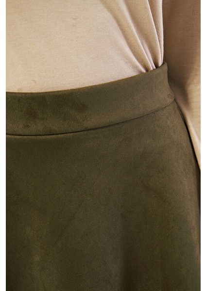 Midi Boy Kloş Etek Kadın Süet Kumaşla Rahat Kullanım İçin Tasarlandı