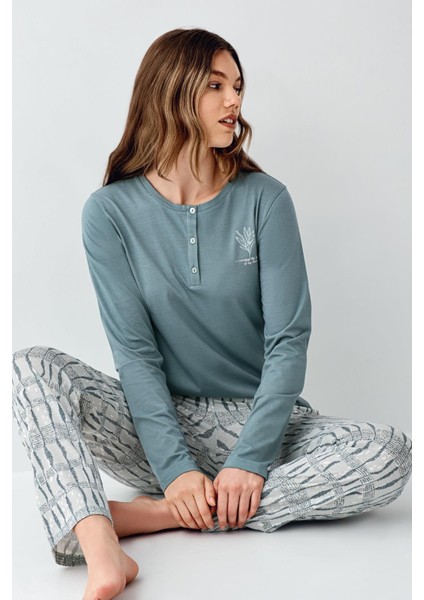 Kadın Koyu Yeşil Düğmeli Yaka Mevsimlik Pijama Takım, %50 Modal %50 Pamuk