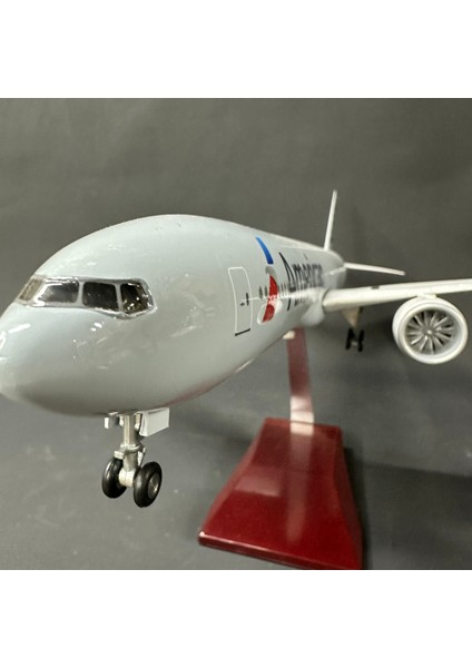 Amerikan Boeing 777 Model / Maket Uçak
