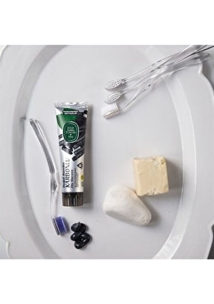 Doğal Bambu Aktif Karbonlu Diş Macunu 75 ml 6 Adet Tam Koruma Özelliğiyle modelleri