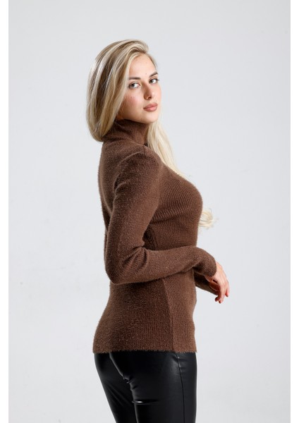 Balıkçı Yaka Sakallı Triko Kazak indirimleri