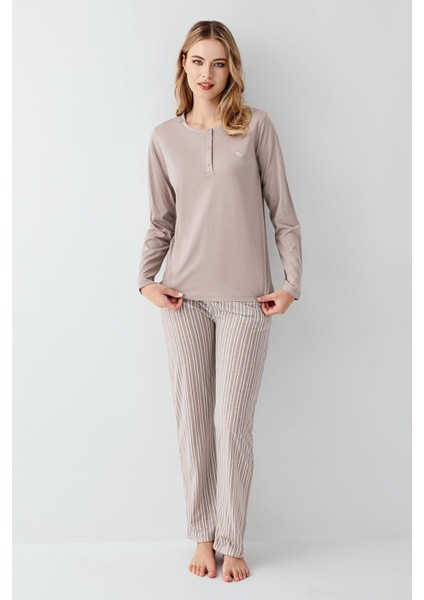 Kadın Vizon Yakası Düğmeli Pijama Takım, Alt Pijama Cepli ve Çizgili, %100 Pamuk