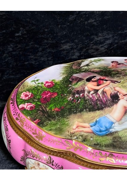 SEVRES Antika Porselen Sandık modelleri