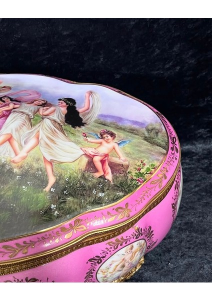SEVRES Antika Porselen Sandık indirimleri