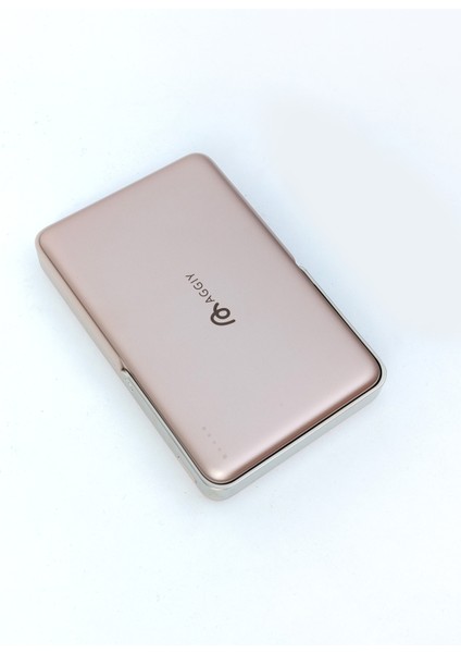 Chargetilthigh 10.000 Mah 15W Powerbank Dijital Ekran Magsafe Hızlı Şarj