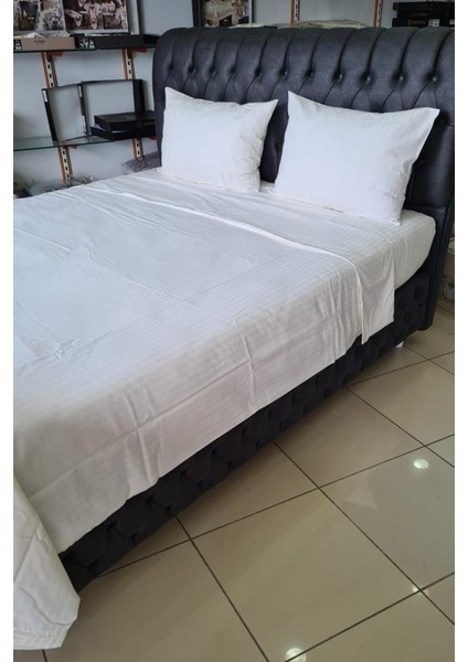 Satin Zarif Armürlü Çift Kişilik Nevresim Takımı Krem