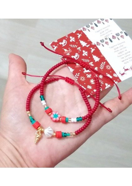 Iki Adet Yılbaşı Kartlı Deniz Kabuklu Fimo ve Çek Cam Boncuklu Bileklik modelleri