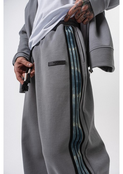 Erkek Dark Striped Şerit Detaylı Kışlık Doubleface Baggy Eşofman Altı Füme indirimleri