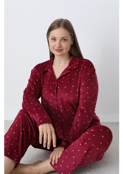 Battal Estiva Puantiyeli Önden Düğmeli Kadife Bayan Pijama Takım modelleri