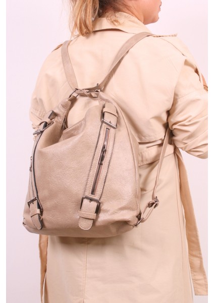 Büyük Boy Yumuşak Deri Çok Fonksiyonel Kadın Sırt ve Omuz Çantası - Şık ve Pratik Tasarım