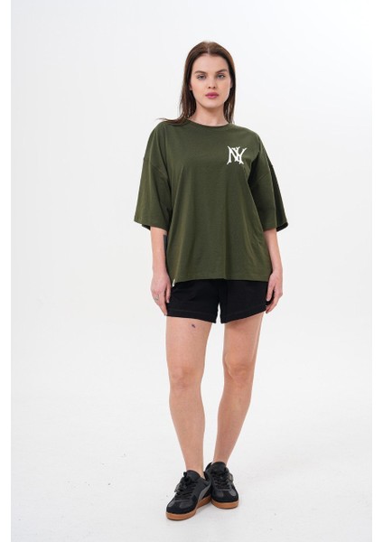 - Kadın Mlb New York Baskılı T-Shirt Siyah fırsatları