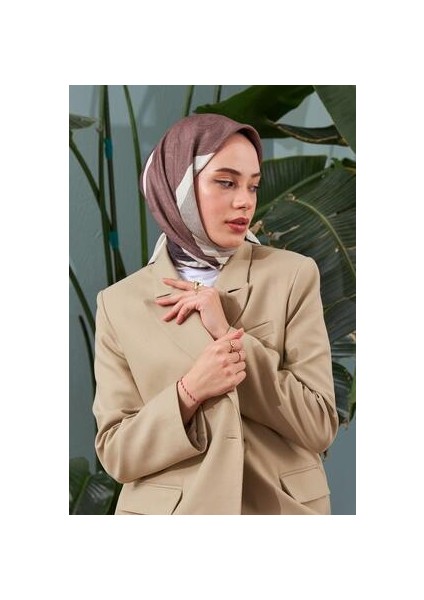 Ipekhan Etnik Desen Serisi Kahverengi Pamuk Viskon Eşarp 1127-05 modelleri