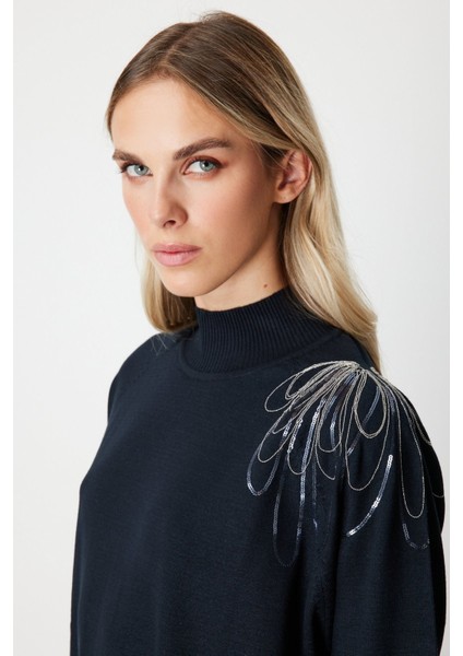 Omzu Zincir Işlemeli Triko Kazak Siyah 65381 fiyatları