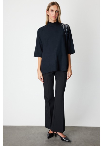 Omzu Zincir Işlemeli Triko Kazak Siyah 65381 modelleri