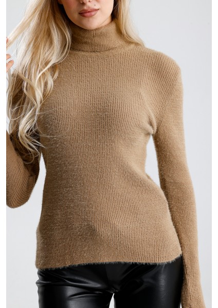 Balıkçı Yaka Sakallı Triko Kazak