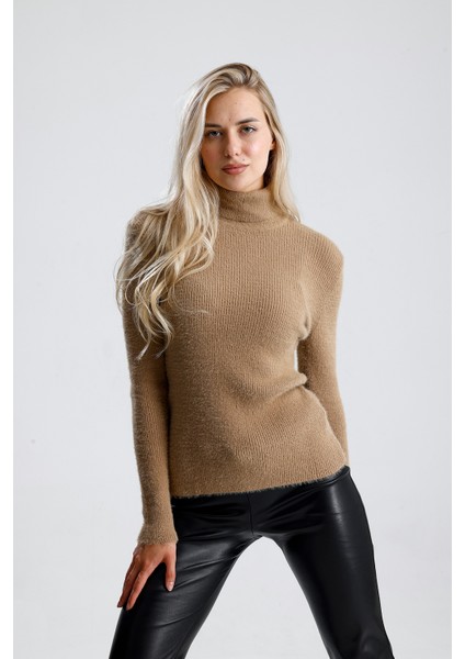 Balıkçı Yaka Sakallı Triko Kazak fırsatları