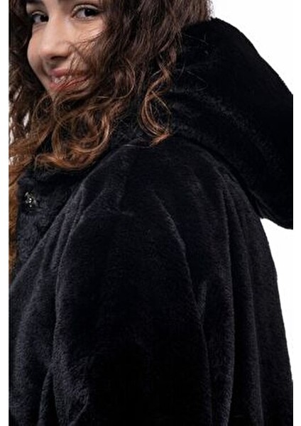 Kadın Siyah Kapüşonlu Kürk Kaban Kumaş Malzeme ile Günlük Kullanım İçin Tasarlandı indirimleri