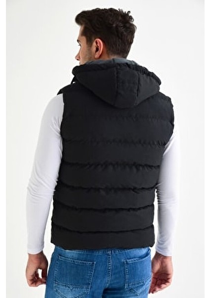 Erkek Siyah Kapüşonlu Polar Astarlı Şişme Yelek fırsatları
