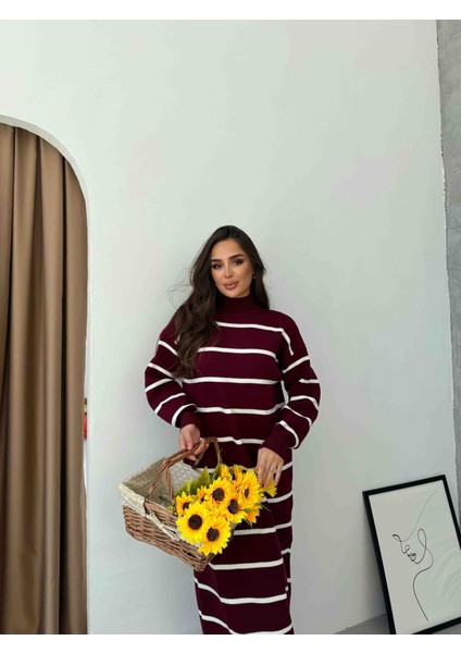 Çizgili Triko Elbise – Uzun Kollu, Rahat Kesim