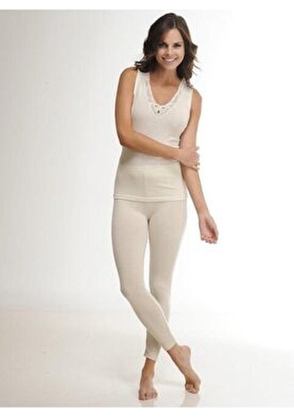 Kadın Dokuma Kumaşlı Likralı Yün Tayt Rahat ve Şık Tasarımıyla Dikkat Çekiyor