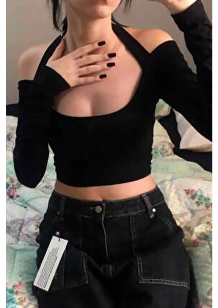 Crop Top Bluz Uzun Kol Boyundan Askılı Göğüs Dekolteli Açık Omuz Madonna Kayık Yaka Spor Body fiyatları