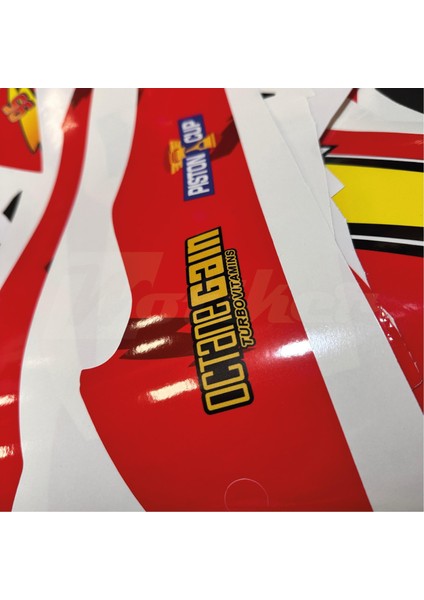 CFMOTO 250SR McQueen Kırmızı Sarı Sticker Parçalı Motosiklet Kaplama Etiket Modeli modelleri