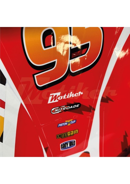 CFMOTO 250SR McQueen Kırmızı Sarı Sticker Parçalı Motosiklet Kaplama Etiket Modeli indirimleri