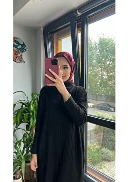 Kadın Triko Elbise Uzun Kol Dik Yaka Düz Desenli Siyah Renkli Şık Tasarım fiyatları