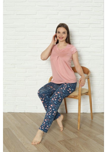 Bayan Detaylı Pijama Takımı fiyatları