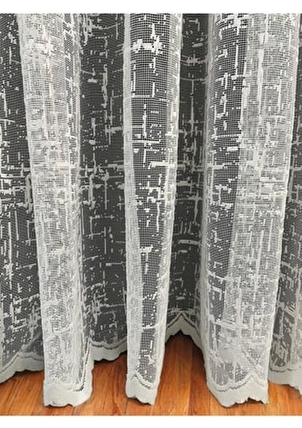 Sofya Jakar Desenli Tül Perde Ekru (Pilesiz)