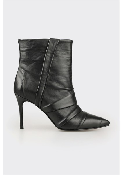 Siyah Deri Kadın Klasik Bot
