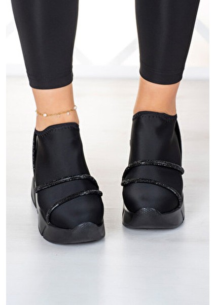 Barbara Siyah Streç Gizli Dolgu Spor Ayakkabı modelleri