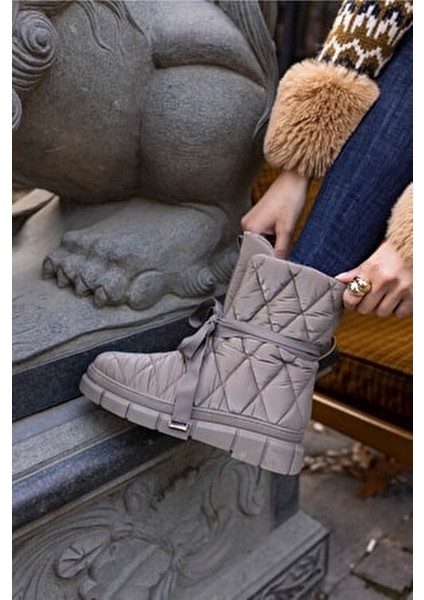 Kanno Kadın Vızon Baklava Desen Parasut Kumaş Termo Bot