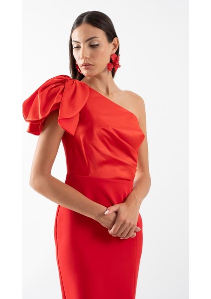 Italio Üst Organze Tek Omuz Fiyonklu Drapeli Yırtmaçlı Kısa Abiye Elbise Kırmızı modelleri