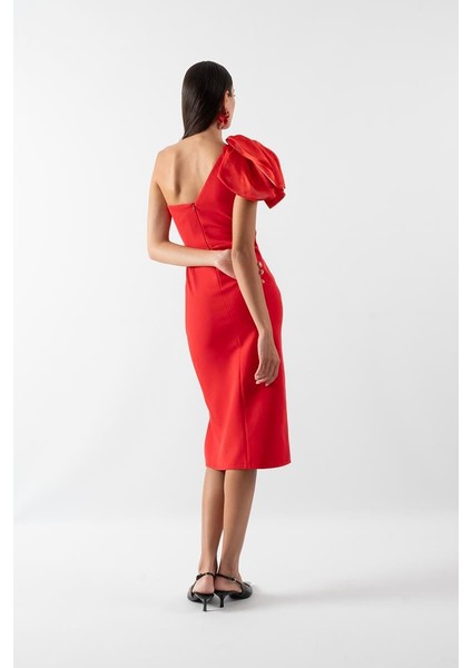Italio Üst Organze Tek Omuz Fiyonklu Drapeli Yırtmaçlı Kısa Abiye Elbise Kırmızı fırsatları