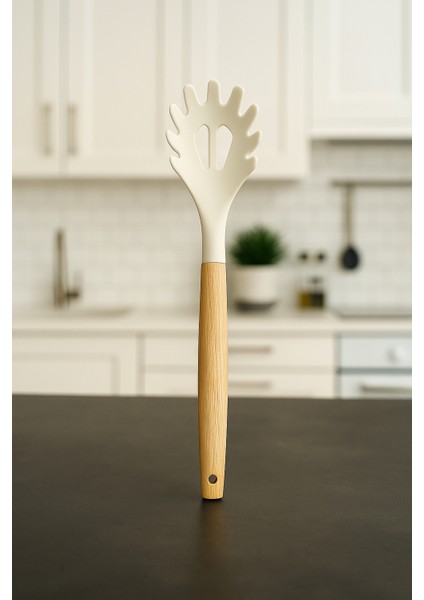 Bambu Saplı Silikon Uçlu Spagetti Kepçesi Yemek Hazırlık Servis Sunum Kepçesi (Beyaz 32 Cm) fiyatları