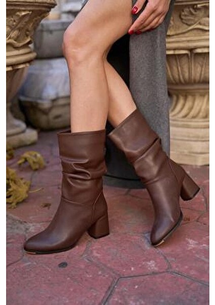 Kadın Düz Burunlu Kahverengi Topuklu Çizme Sezonsuz Kullanım için Suni Deri