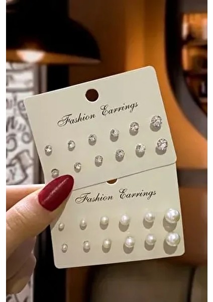 Kadın 24'lü Zirkon Taş ve Inci Küpe Seti