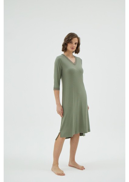 Kadın Haki Dantel Detaylı V Yaka Kısa Kollu Gecelik C3T1N171