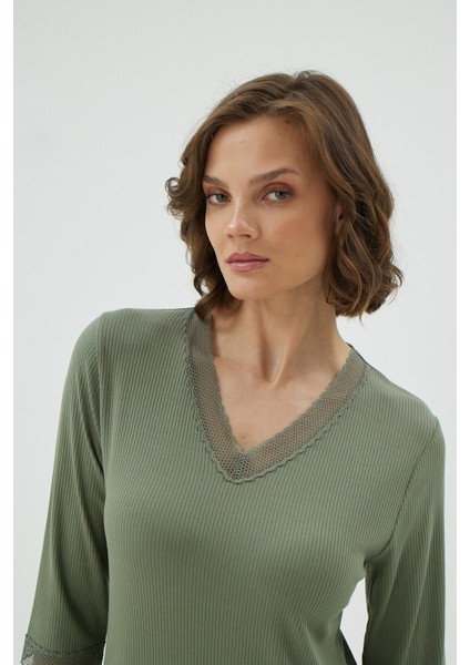 Kadın Haki Dantel Detaylı V Yaka Kısa Kollu Gecelik C3T1N171 fırsatları