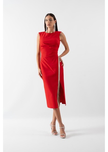 Rainwaterı Yuvarlak Yaka Kolsuz Yırtmaçlı Belden Aşağı Şerit Taş Aksesuar Detaylıı Kısa Abiye Elbise Kırmızı fırsatları