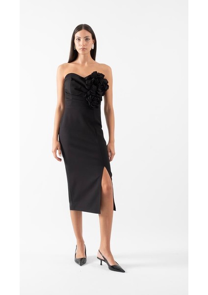 Rabalai Kalp Yaka Straplez Göğüs Drapeli Büyük Çiçek Detaylı Kısa Abiye Elbise Siyah fiyatları