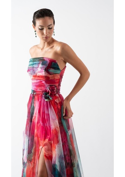 Delisio Straplez Yaka Kloş Bel Gül Detaylı Uzun Abiye Elbise Fuşya modelleri