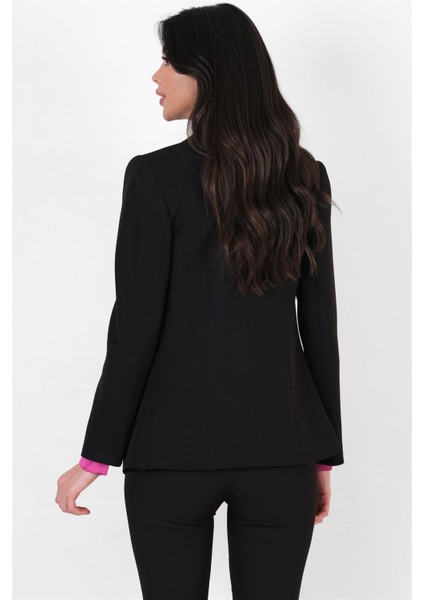 Corinta Mono Yaka Büyük Cepli Ceket Siyah modelleri