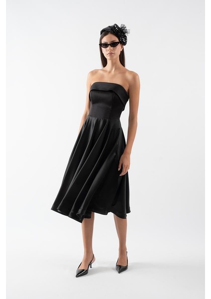 Ivette Straplez Sırt Çapraz Bağcıklı Kloş Kısa Abiye Elbise Siyah modelleri